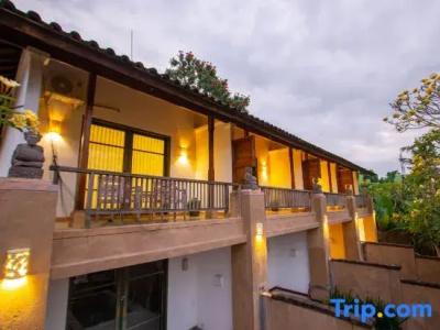 Alam Puri Art Museum Resort & Spa - 50