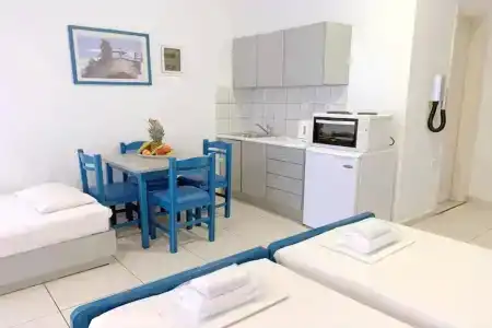 Kassavetis Center - Studios & - 24