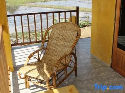 Country Retreat - 144