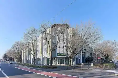 ibis Bonn - 45