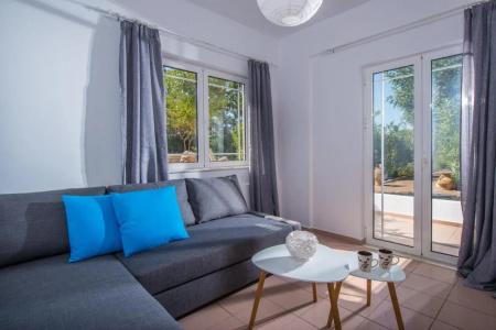W Suites by Estia - 18