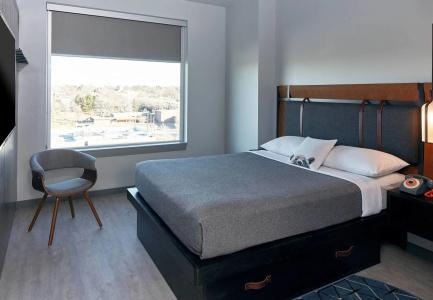 Moxy Denver Cherry Creek - 7