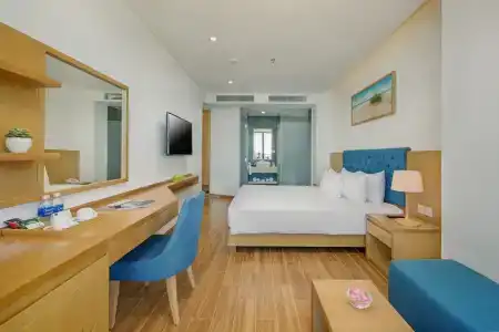 Seashore & Apartment - 100