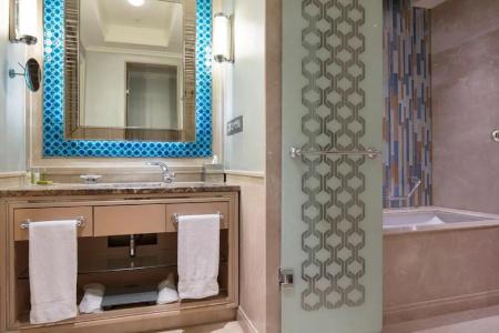 Hilton Bursa Convention Center & Spa - 40