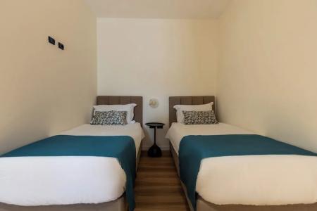 Golden City & Spa - 148
