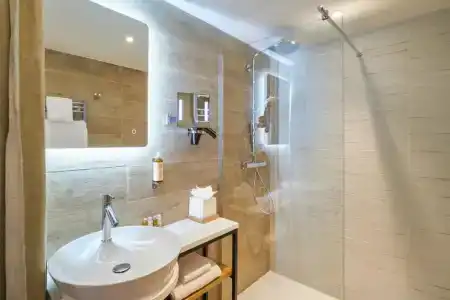 Mercure Avignon Gare Tgv - 53