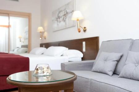 Senator Cádiz Spa - 66