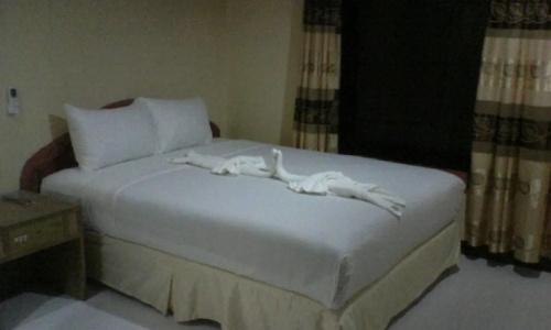 Ranong and Laguna - 2