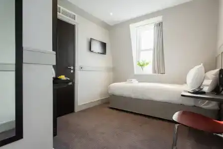 Mowbray Court - 33