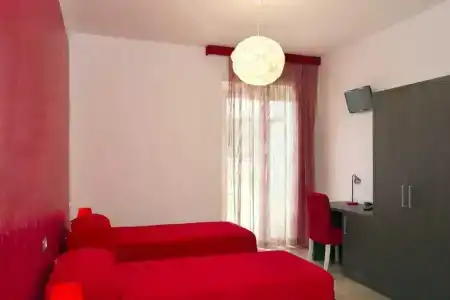 La Maestra - 50