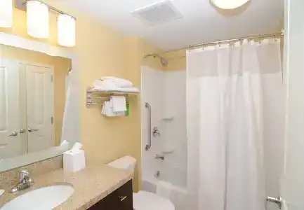 TownePlace Suites by Marriott - 7