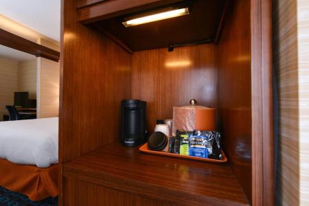 Fairfield Inn & Suites by Marriott - 55