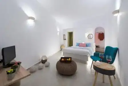 Kima Oia Suites - 20