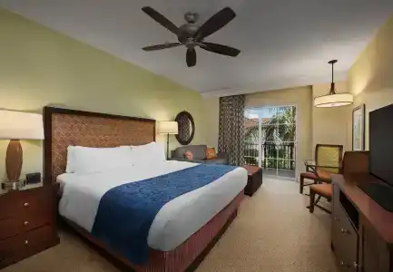 Marriott Lakeshore Reserve - 3