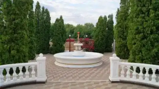 МИРАЖ Ресторанно-гостиничный комплекс - 1