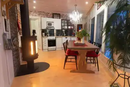 Aaria Bed and Breakfast - 10