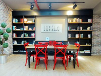 Akin Suites - 13