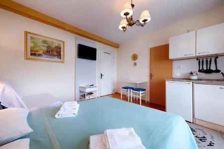 Mira Sea Front Guesthouse - 66