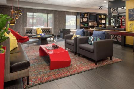 Staypineapple, Five, Downtown Seattle - 37