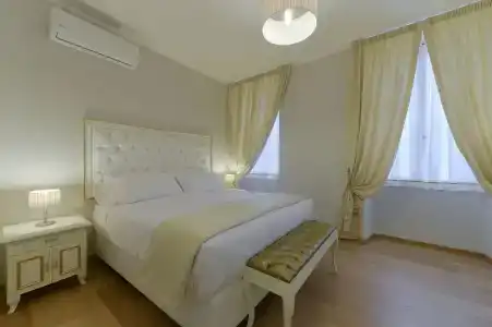 Gravina Suite Frattina - 15