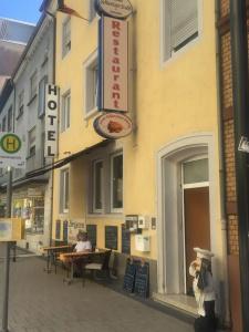 Schweizer Stubb - 0