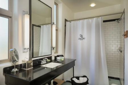 Lone Star Court, by Valencia Group - 38