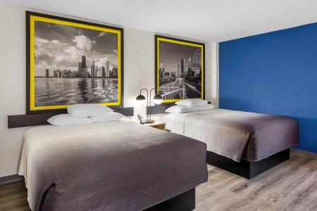 Super 8 by Wyndham Chicago IL - 10