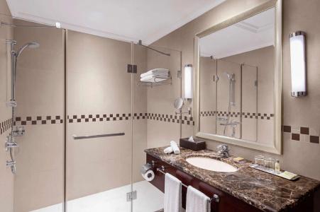 DoubleTree by Hilton Ras Al Khaimah - 60