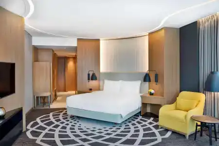 DoubleTree by Hilton Dubai - Business Bay - 38
