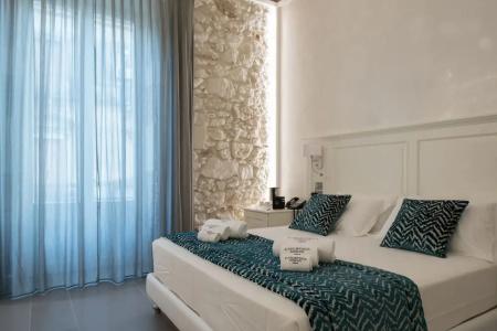 Caportigia Boutique - 82