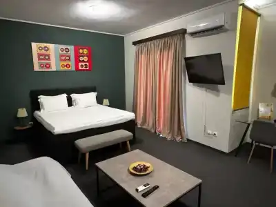 Connect Suites - 78