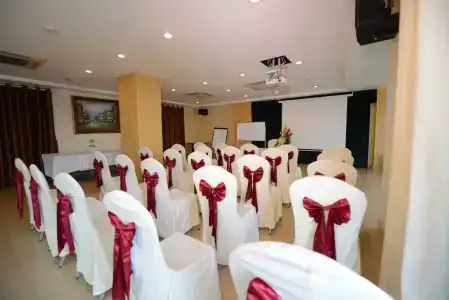 Sunset Westlake Hanoi - 3