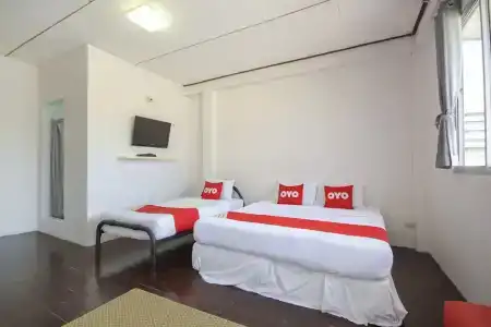 OYO 1054 Phuket Backpacker Hostel - 50