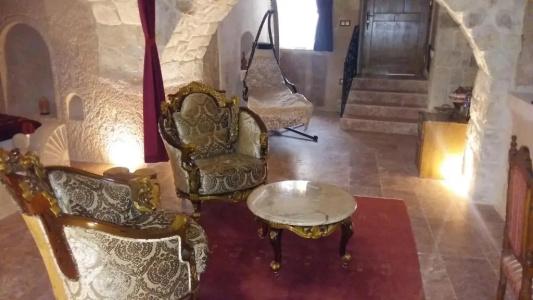 Oread Cave Suites - 204