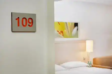 H+ München - 46