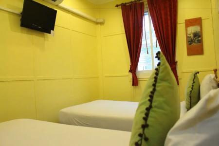 Samsen Sam Place - 117