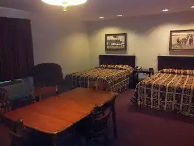 Classic Inn - 2