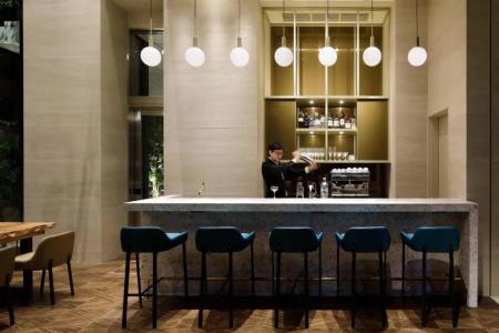 Courtyard by Marriott Osaka Honmachi - 16