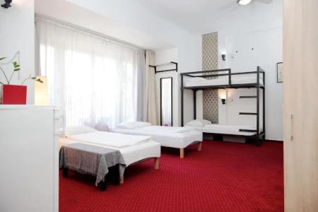 Maverick Hostel & Ensuites - 42