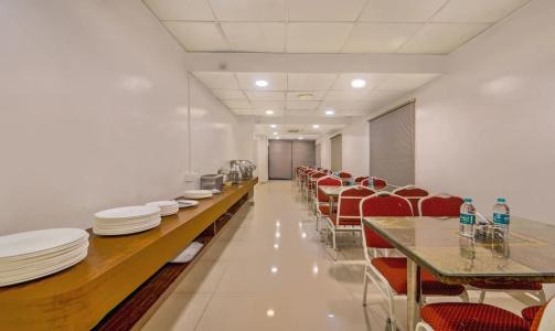 FabGolden Swan Chennai Airport Free Pickup & Drop - 18