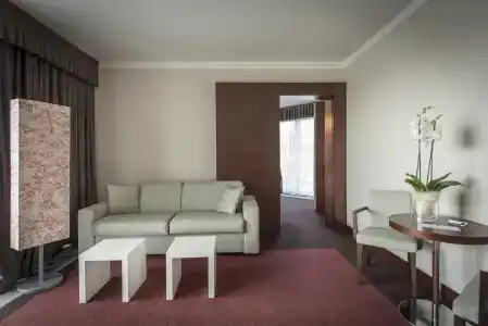 Aqualux Spa & Suite - 8