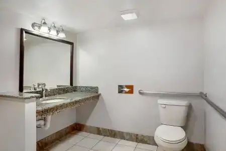 Best Western Plus Yosemite Gateway Inn - 64