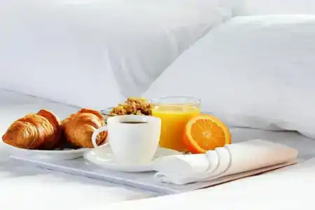 7th Floor Suite - 60