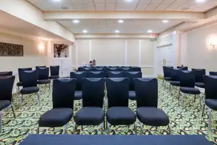Best Western - 12