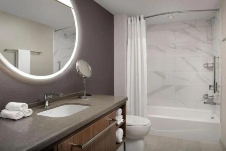 Courtyard by Marriott Washington, DC Dupont Circle - 25