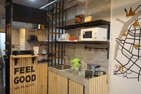 Feel Good Bangkok Hostel - 24
