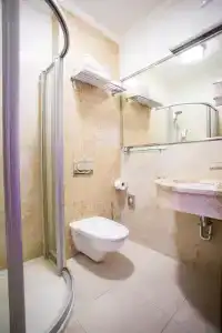 & Medi-Spa Biały Kamień - 75