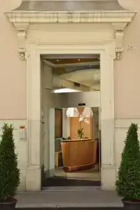 Babuino 181 - Small Luxurys of the World - 13