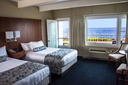 Atlantis Oceanfront Inn - 2