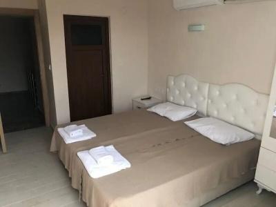 Cesmeli Boutique - Çeşme, İzmir - 4